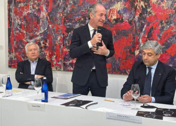 Vinitaly. Patto tra Veneto e Sicilia: “Modello prosecco per aiutare il passito”